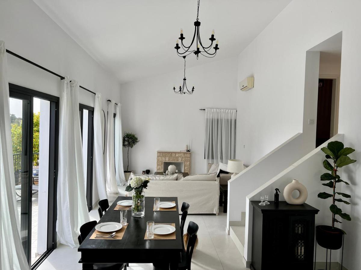 Zeus Holiday Home Pissouri Exterior foto
